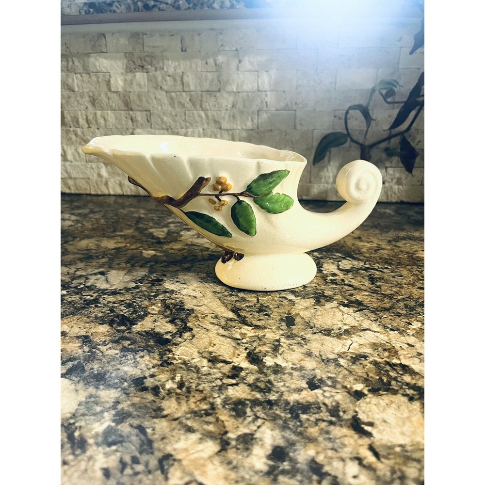 Vintage USA Ceramic Painted Gravy Boat Leaves and‎ Berries Pottery Gravy Boat